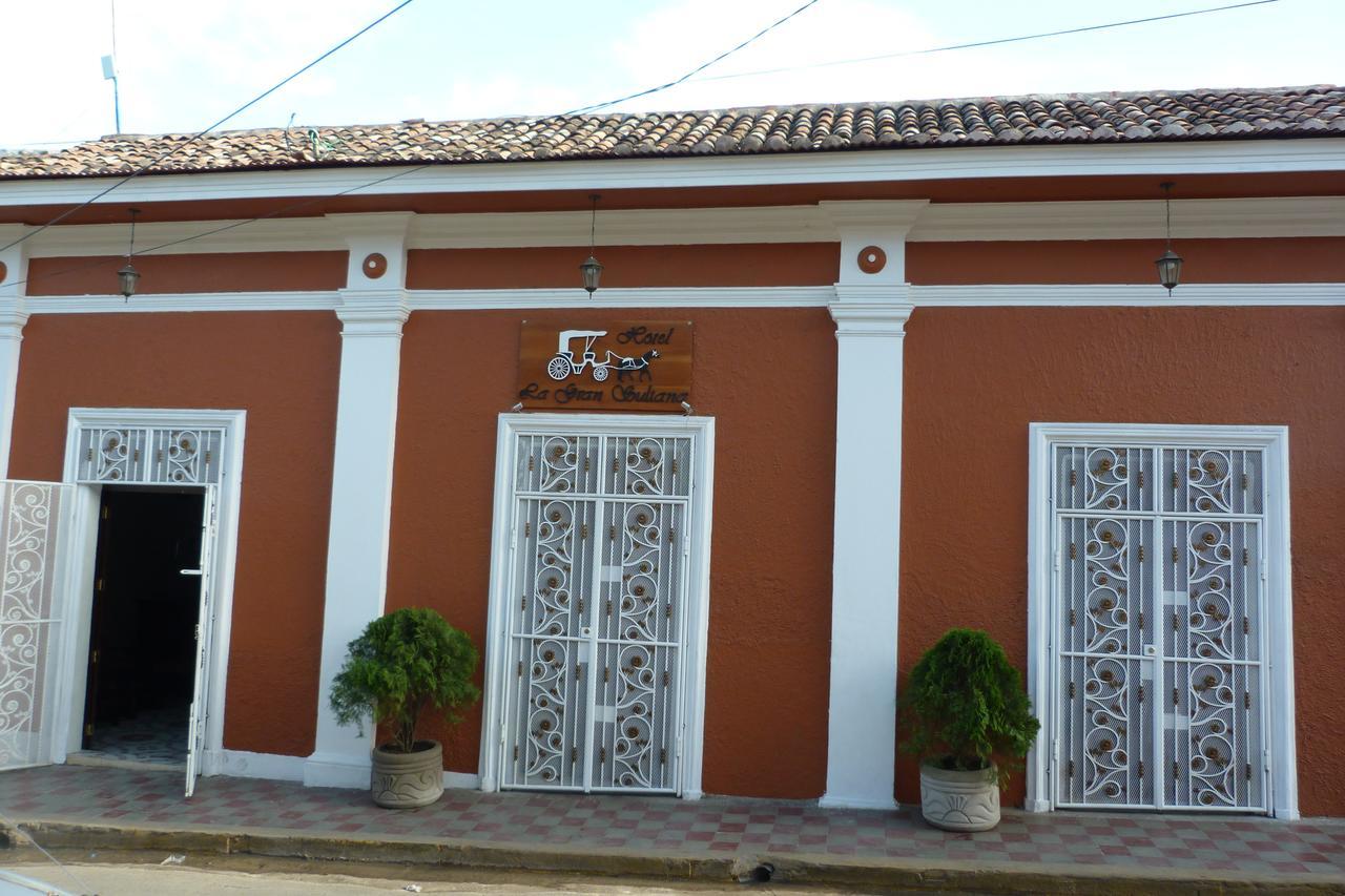 Hotel La Gran Sultana กรานาดา ภายนอก รูปภาพ